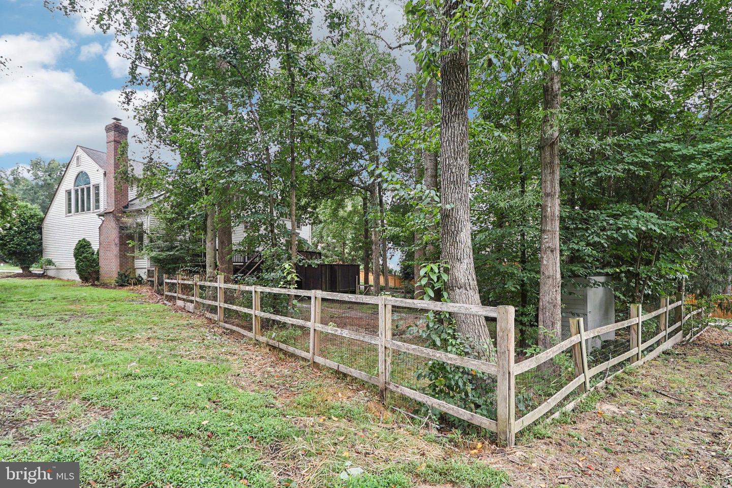 12720 KNIGHTSBRIDGE DR, WOODBRIDGE, Virginia 22192, 5 Bedrooms Bedrooms, ,3 BathroomsBathrooms,Residential,For sale,12720 KNIGHTSBRIDGE DR,VAPW2100926 MLS # VAPW2100926