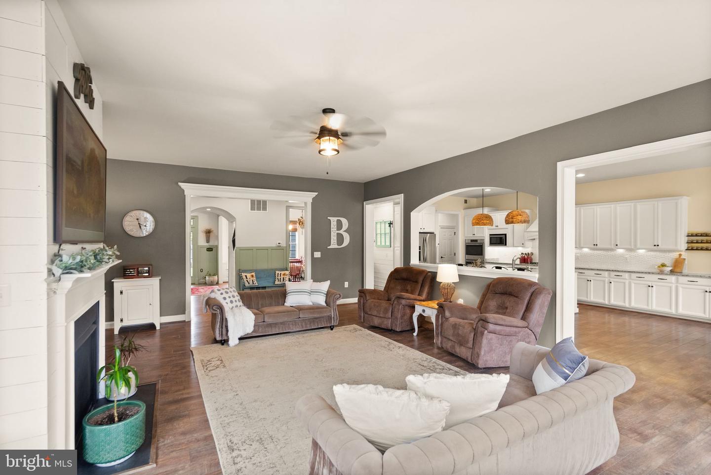 35707 SWEET BRANCH CT, PURCELLVILLE, Virginia 20132, 4 Bedrooms Bedrooms, ,3 BathroomsBathrooms,Residential,For sale,35707 SWEET BRANCH CT,VALO2104096 MLS # VALO2104096