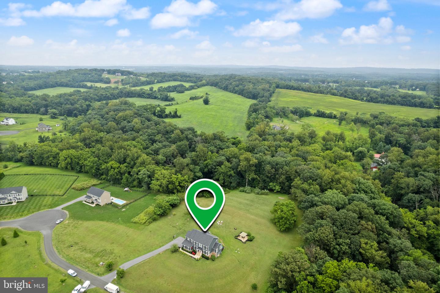 35707 SWEET BRANCH CT, PURCELLVILLE, Virginia 20132, 4 Bedrooms Bedrooms, ,3 BathroomsBathrooms,Residential,For sale,35707 SWEET BRANCH CT,VALO2104096 MLS # VALO2104096