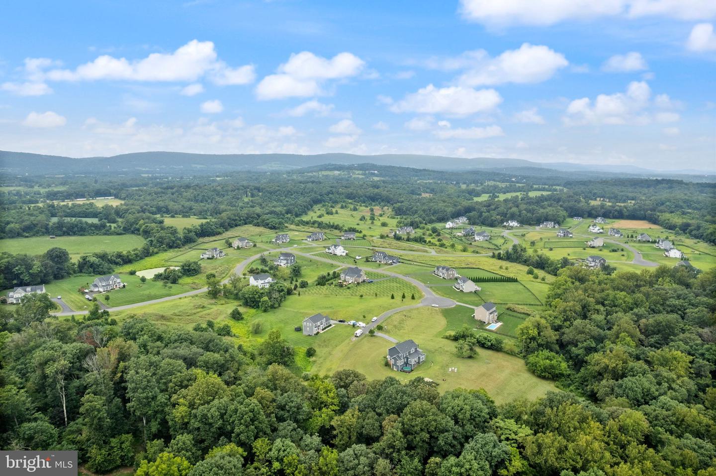 35707 SWEET BRANCH CT, PURCELLVILLE, Virginia 20132, 4 Bedrooms Bedrooms, ,3 BathroomsBathrooms,Residential,For sale,35707 SWEET BRANCH CT,VALO2104096 MLS # VALO2104096
