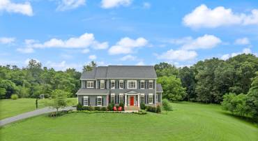 35707 SWEET BRANCH CT, PURCELLVILLE, Virginia 20132, 4 Bedrooms Bedrooms, ,3 BathroomsBathrooms,Residential,For sale,35707 SWEET BRANCH CT,VALO2104096 MLS # VALO2104096