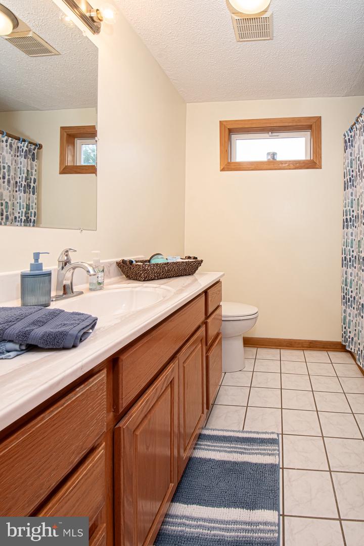 2180 STRASBURG RD, FRONT ROYAL, Virginia 22630, 4 Bedrooms Bedrooms, 16 Rooms Rooms,3 BathroomsBathrooms,Residential,For sale,2180 STRASBURG RD,VAWR2011910 MLS # VAWR2011910