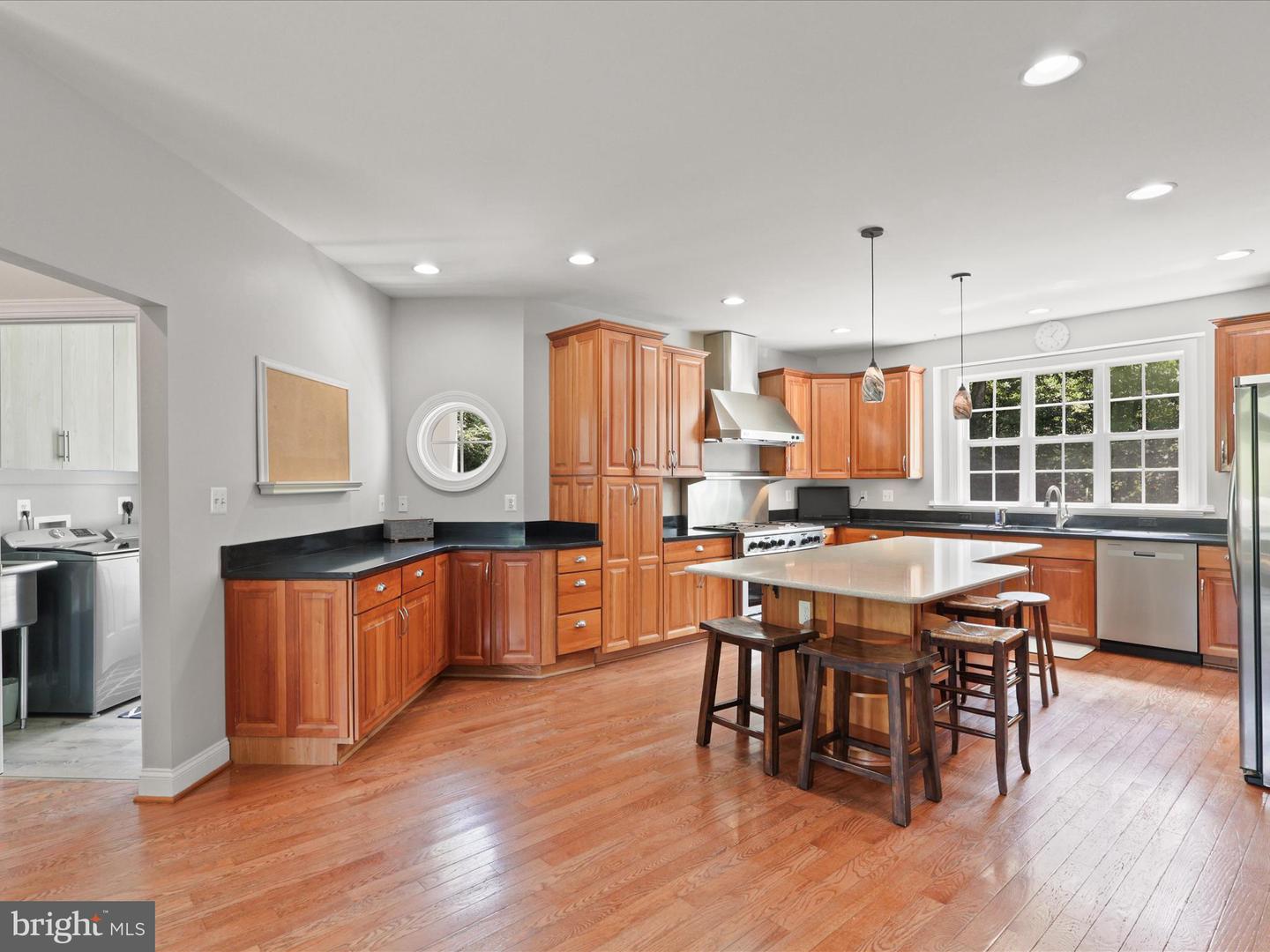 18290 OAK RIDGE DR, PURCELLVILLE, Virginia 20132, 4 Bedrooms Bedrooms, ,4 BathroomsBathrooms,Residential,For sale,18290 OAK RIDGE DR,VALO2104234 MLS # VALO2104234