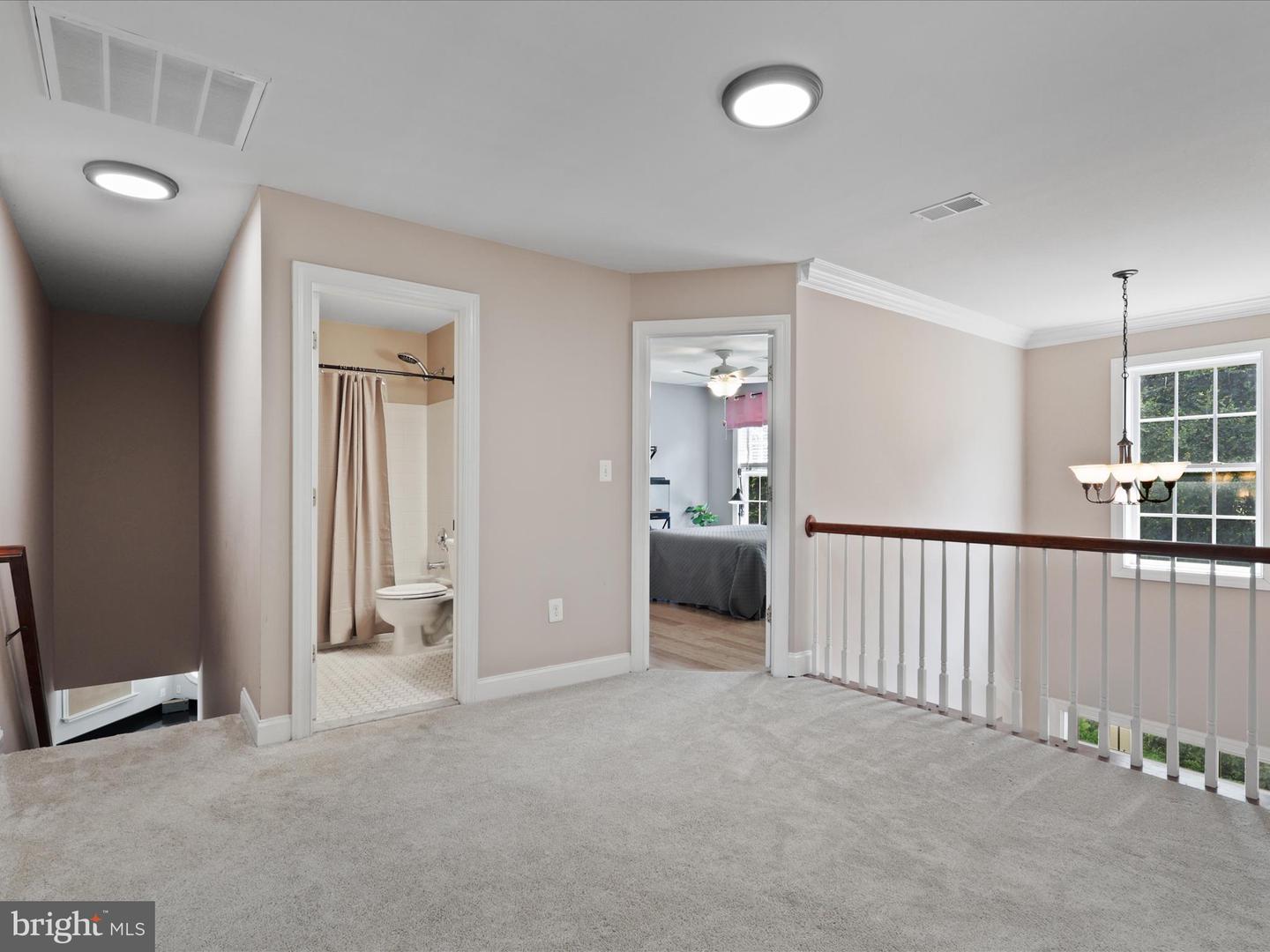 18290 OAK RIDGE DR, PURCELLVILLE, Virginia 20132, 4 Bedrooms Bedrooms, ,4 BathroomsBathrooms,Residential,For sale,18290 OAK RIDGE DR,VALO2104234 MLS # VALO2104234
