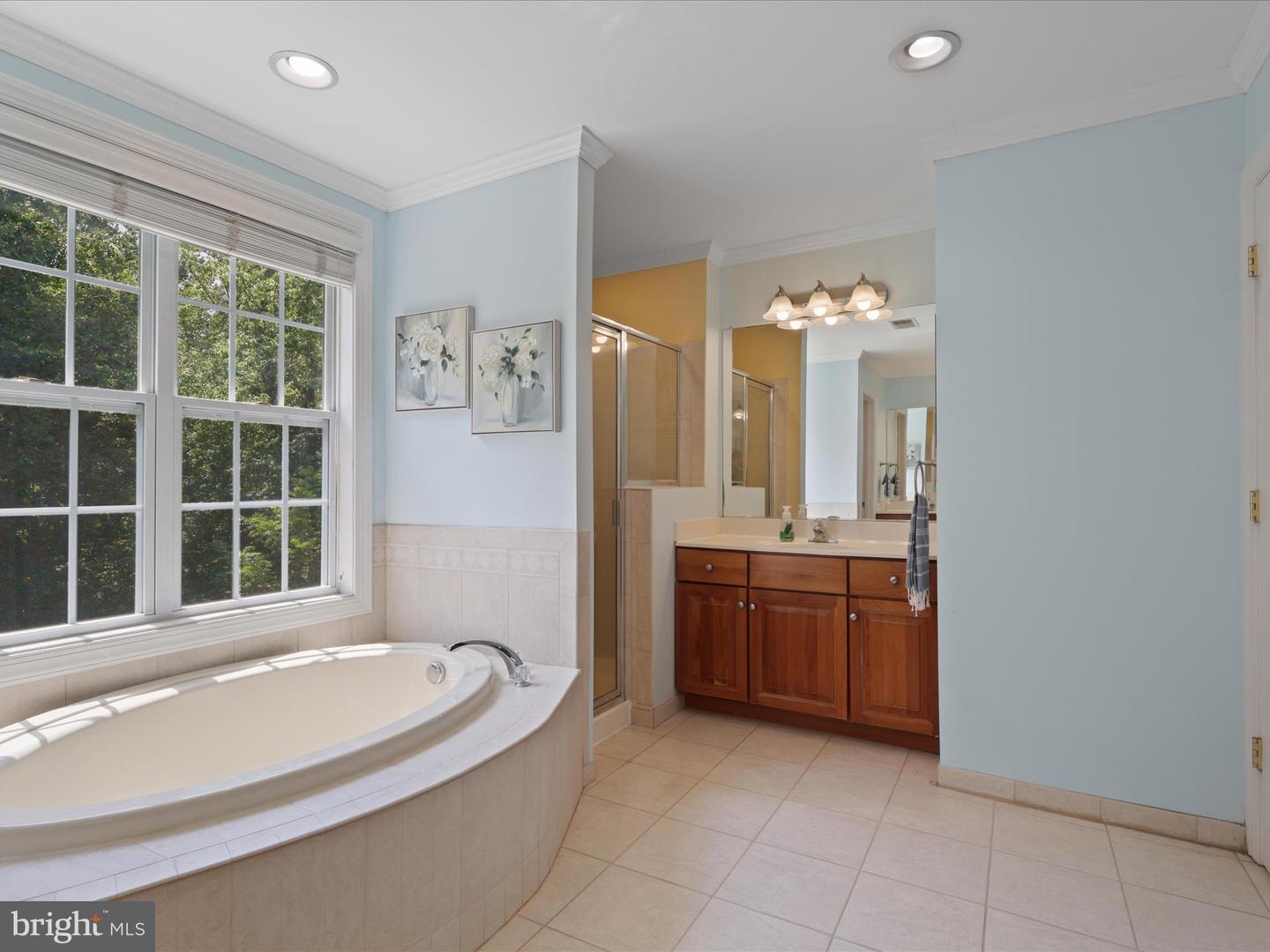 18290 OAK RIDGE DR, PURCELLVILLE, Virginia 20132, 4 Bedrooms Bedrooms, ,4 BathroomsBathrooms,Residential,For sale,18290 OAK RIDGE DR,VALO2104234 MLS # VALO2104234