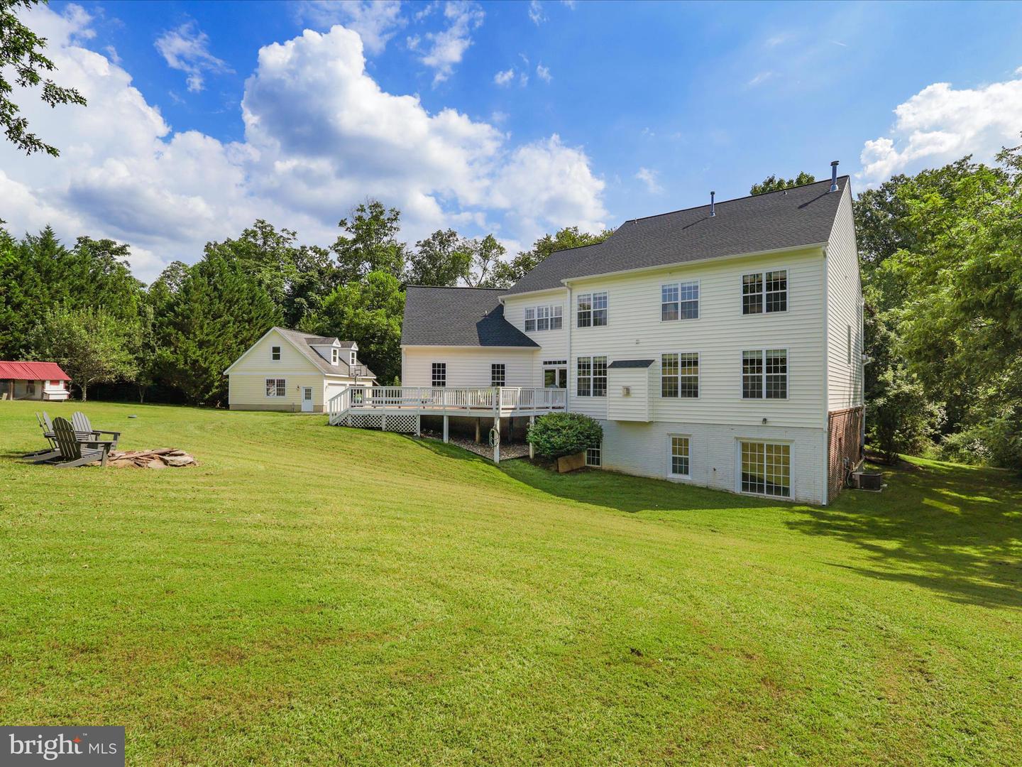 18290 OAK RIDGE DR, PURCELLVILLE, Virginia 20132, 4 Bedrooms Bedrooms, ,4 BathroomsBathrooms,Residential,For sale,18290 OAK RIDGE DR,VALO2104234 MLS # VALO2104234