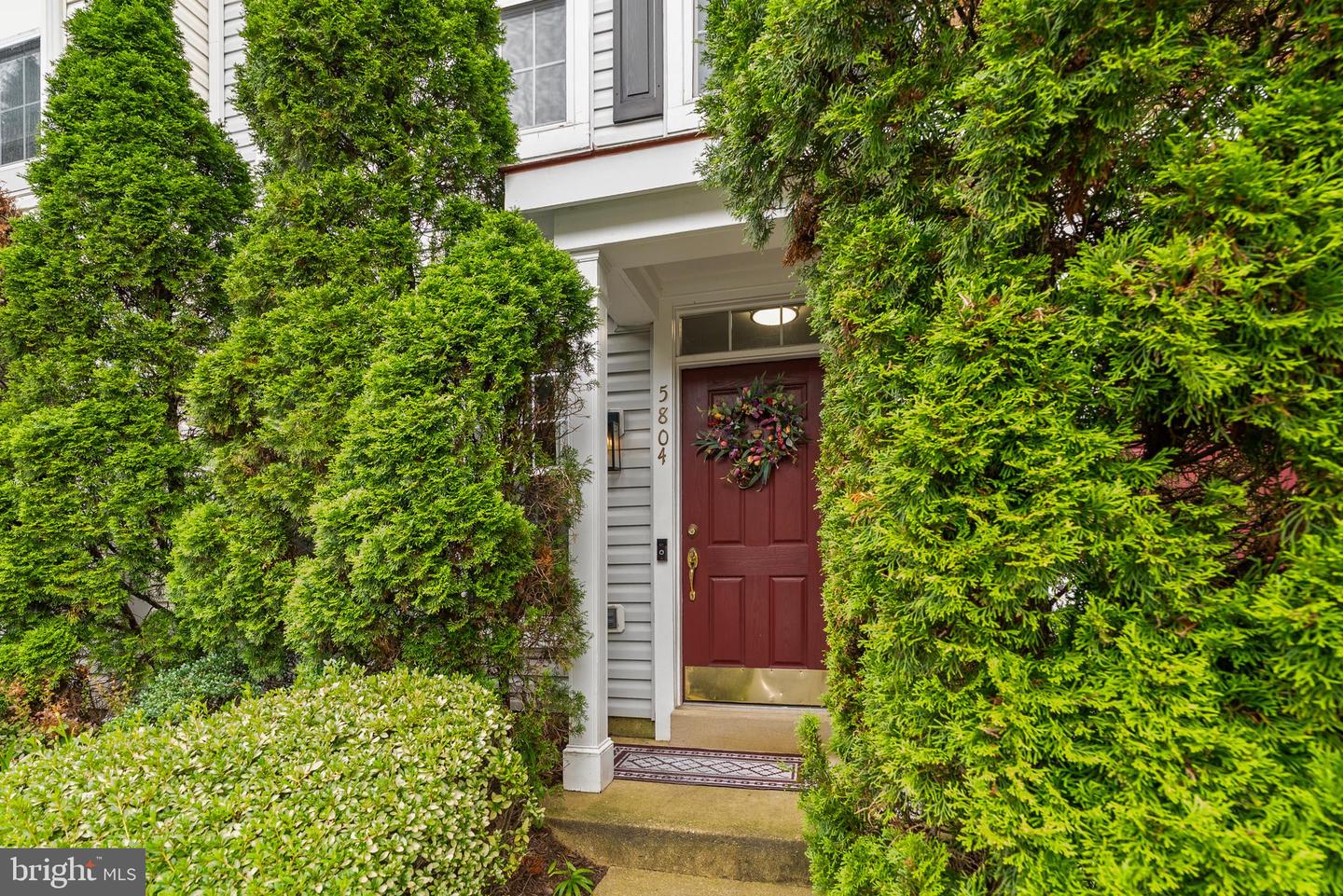 5804 SUMMERS GROVE RD, ALEXANDRIA, Virginia 22304, 3 Bedrooms Bedrooms, ,3 BathroomsBathrooms,Residential,For sale,5804 SUMMERS GROVE RD,VAAX2048410 MLS # VAAX2048410