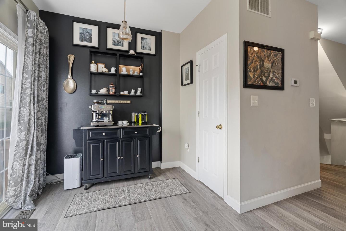 5804 SUMMERS GROVE RD, ALEXANDRIA, Virginia 22304, 3 Bedrooms Bedrooms, ,3 BathroomsBathrooms,Residential,For sale,5804 SUMMERS GROVE RD,VAAX2048410 MLS # VAAX2048410