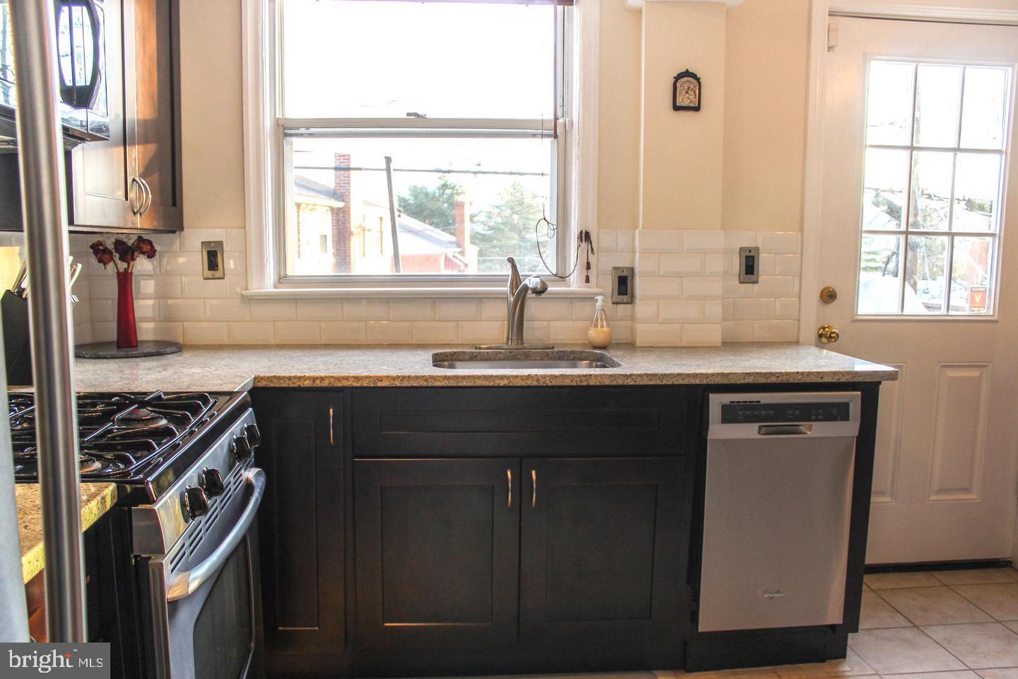 3616 KEMPER RD, ARLINGTON, Virginia 22206, 3 Bedrooms Bedrooms, ,2 BathroomsBathrooms,Residential,For sale,3616 KEMPER RD,VAAR2062100 MLS # VAAR2062100
