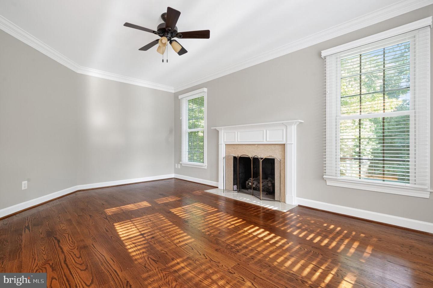 3300 LAUREN OAKS CT, HERNDON, Virginia 20171, 5 Bedrooms Bedrooms, ,5 BathroomsBathrooms,Residential,For sale,3300 LAUREN OAKS CT,VAFX2260348 MLS # VAFX2260348