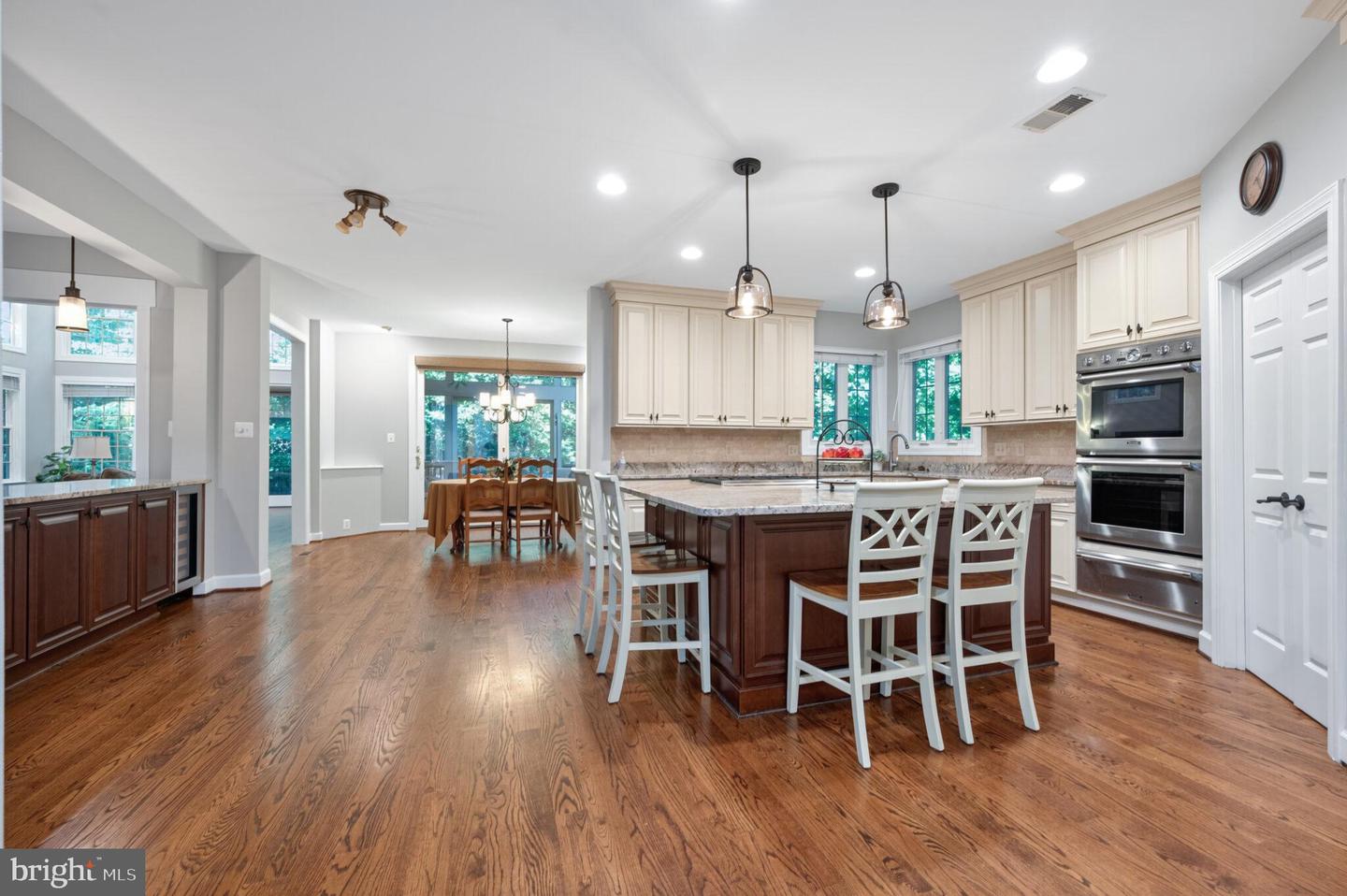 3300 LAUREN OAKS CT, HERNDON, Virginia 20171, 5 Bedrooms Bedrooms, ,5 BathroomsBathrooms,Residential,For sale,3300 LAUREN OAKS CT,VAFX2260348 MLS # VAFX2260348