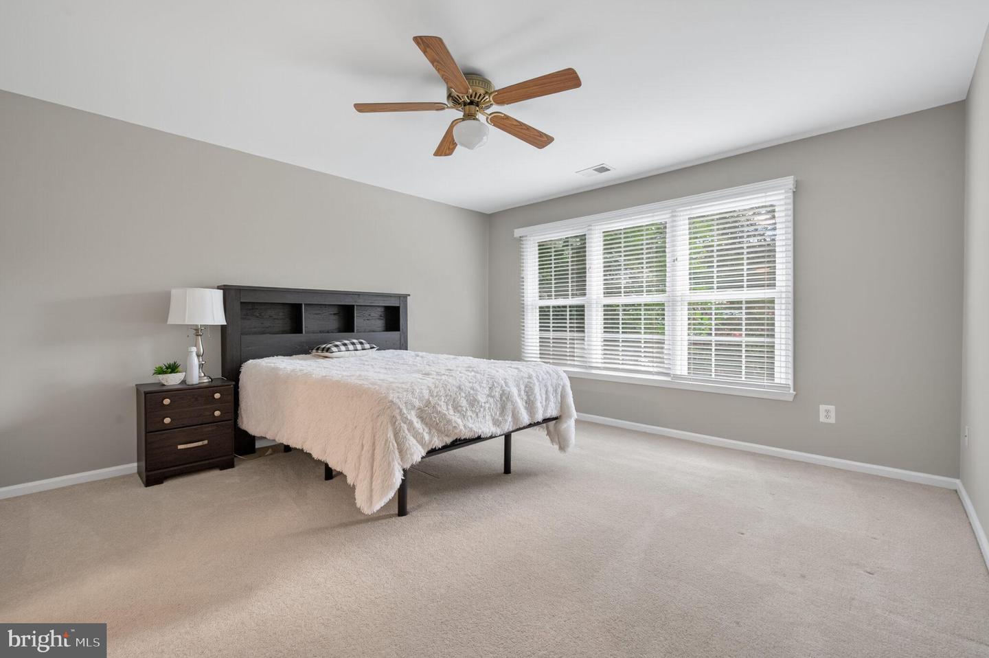 3300 LAUREN OAKS CT, HERNDON, Virginia 20171, 5 Bedrooms Bedrooms, ,5 BathroomsBathrooms,Residential,For sale,3300 LAUREN OAKS CT,VAFX2260348 MLS # VAFX2260348
