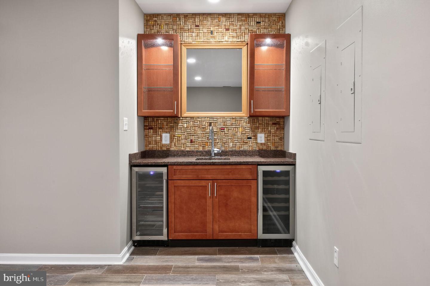 3300 LAUREN OAKS CT, HERNDON, Virginia 20171, 5 Bedrooms Bedrooms, ,5 BathroomsBathrooms,Residential,For sale,3300 LAUREN OAKS CT,VAFX2260348 MLS # VAFX2260348