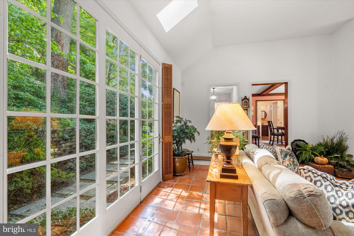 5813 BENT TWIG RD, MCLEAN, Virginia 22101, 4 Bedrooms Bedrooms, ,2 BathroomsBathrooms,Residential,For sale,5813 BENT TWIG RD,VAFX2260590 MLS # VAFX2260590