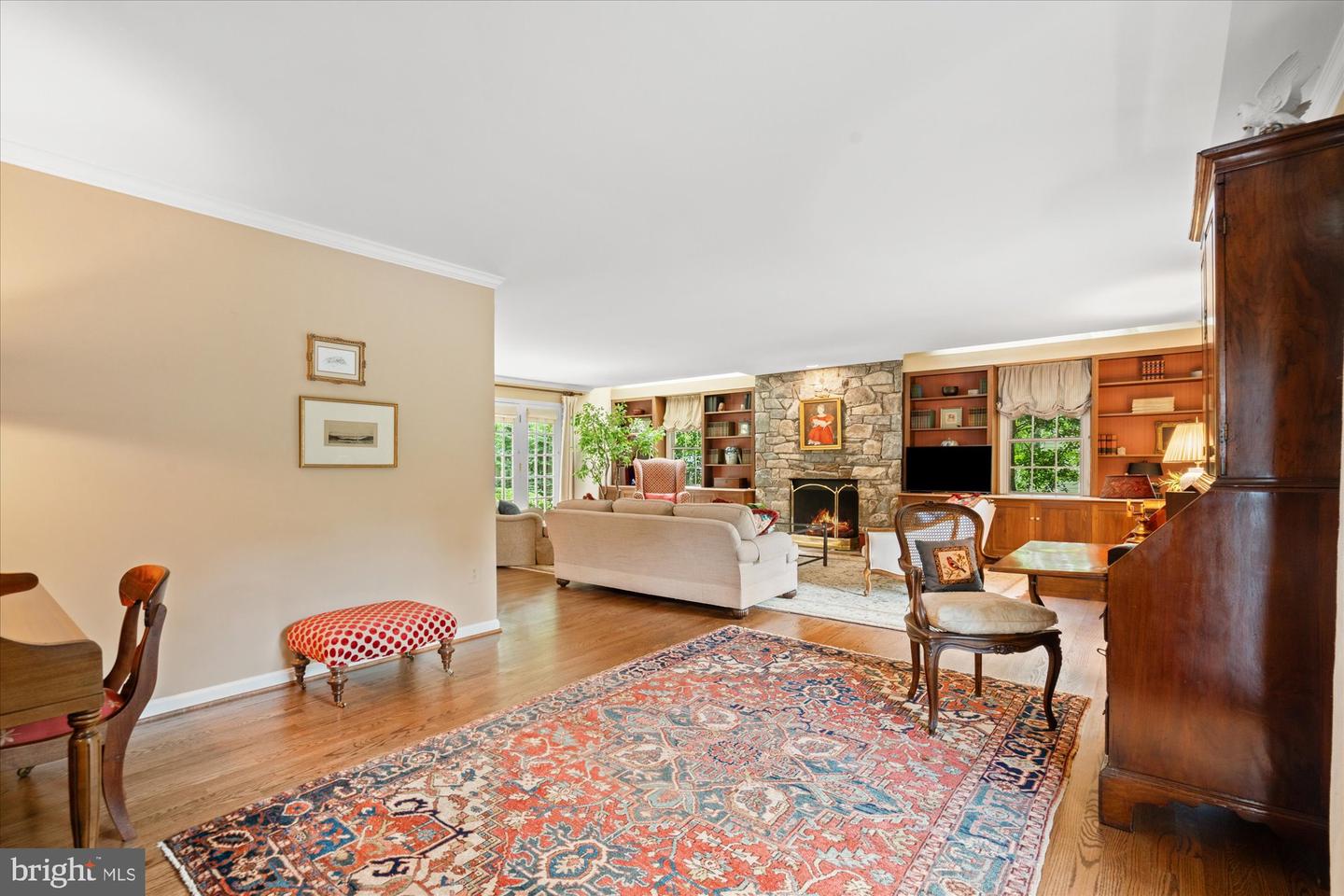 5813 BENT TWIG RD, MCLEAN, Virginia 22101, 4 Bedrooms Bedrooms, ,2 BathroomsBathrooms,Residential,For sale,5813 BENT TWIG RD,VAFX2260590 MLS # VAFX2260590