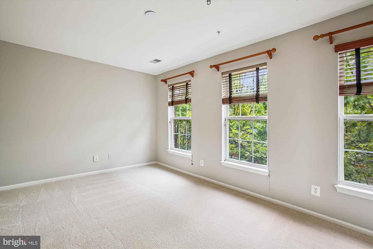 171 BARRETT PL, ALEXANDRIA, Virginia 22304, 3 Bedrooms Bedrooms, ,2 BathroomsBathrooms,Residential,For sale,171 BARRETT PL,VAAX2048468 MLS # VAAX2048468