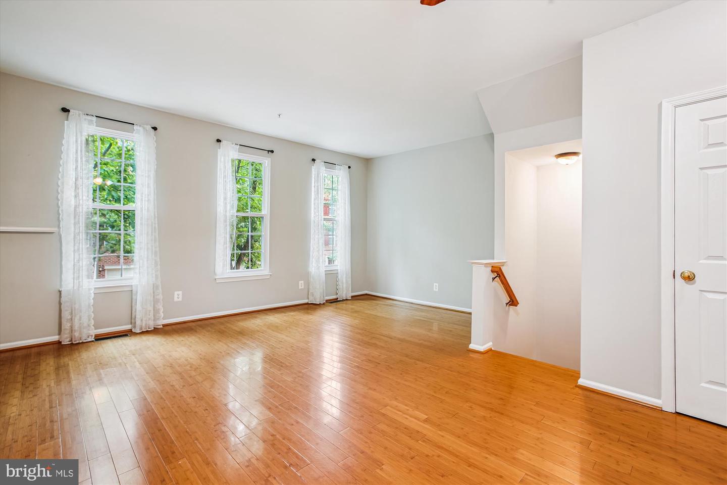 171 BARRETT PL, ALEXANDRIA, Virginia 22304, 3 Bedrooms Bedrooms, ,2 BathroomsBathrooms,Residential,For sale,171 BARRETT PL,VAAX2048468 MLS # VAAX2048468