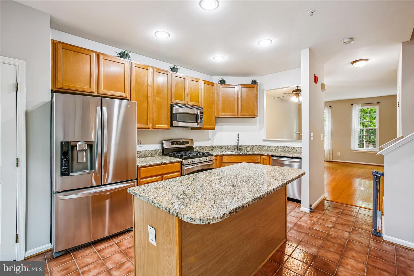 171 BARRETT PL, ALEXANDRIA, Virginia 22304, 3 Bedrooms Bedrooms, ,2 BathroomsBathrooms,Residential,For sale,171 BARRETT PL,VAAX2048468 MLS # VAAX2048468