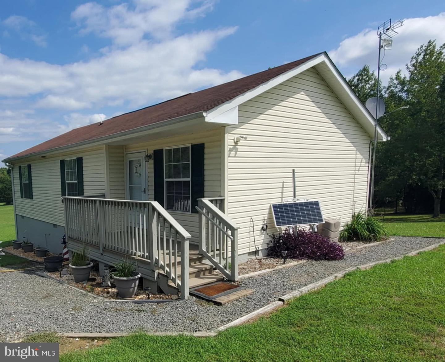 184 ANNA COVES BLVD, MINERAL, Virginia 23117, 3 Bedrooms Bedrooms, ,2 BathroomsBathrooms,Residential,For sale,184 ANNA COVES BLVD,VALA2008416 MLS # VALA2008416