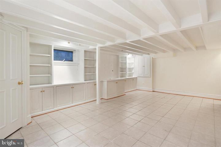 1515 CEDAR AVE, MCLEAN, Virginia 22101, 3 Bedrooms Bedrooms, 6 Rooms Rooms,2 BathroomsBathrooms,Residential,For sale,1515 CEDAR AVE,VAFX2260750 MLS # VAFX2260750