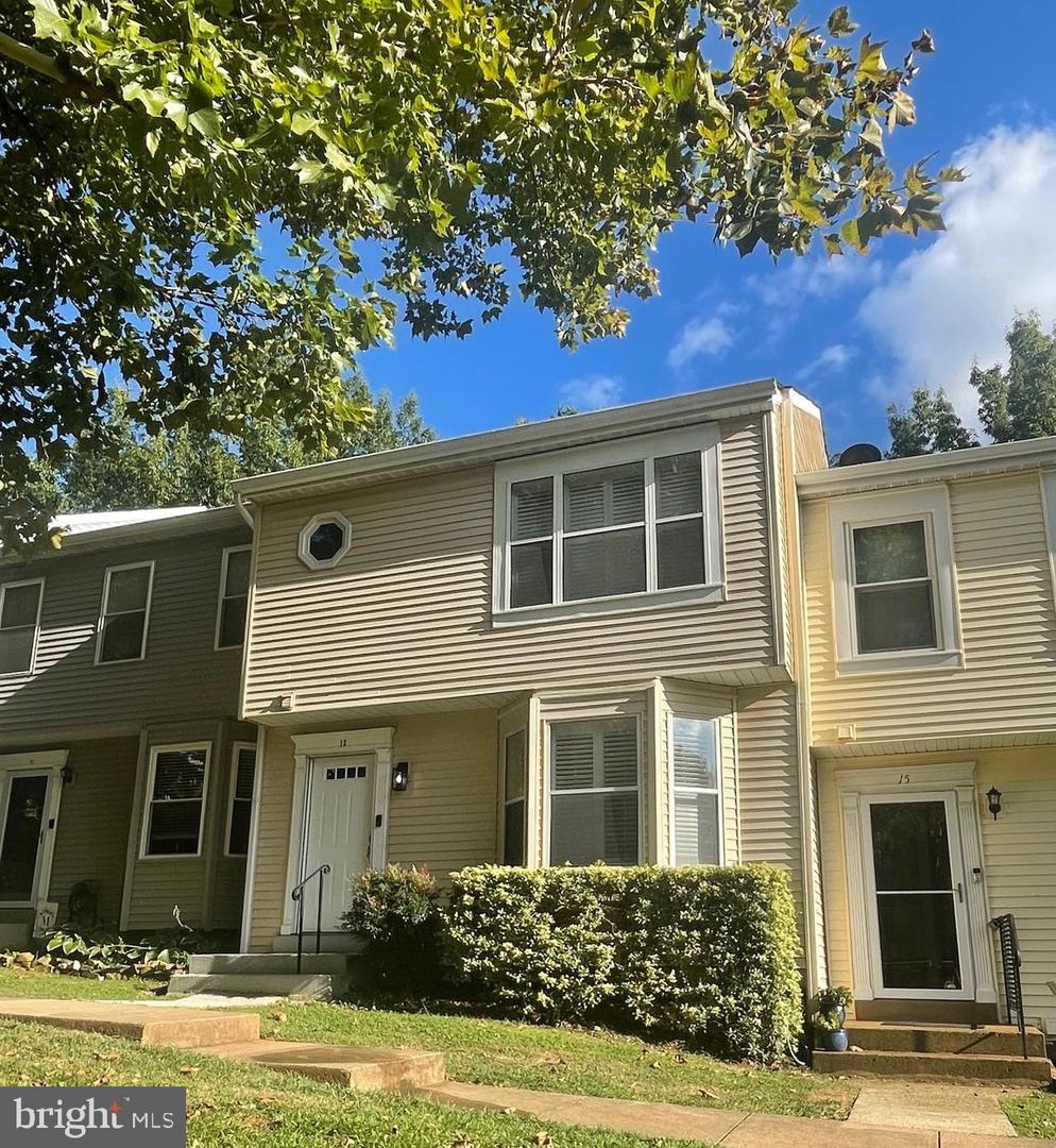 13 AVIARY ST, WARRENTON, Virginia 20186, 3 Bedrooms Bedrooms, ,3 BathroomsBathrooms,Residential,For sale,13 AVIARY ST,VAFQ2017912 MLS # VAFQ2017912
