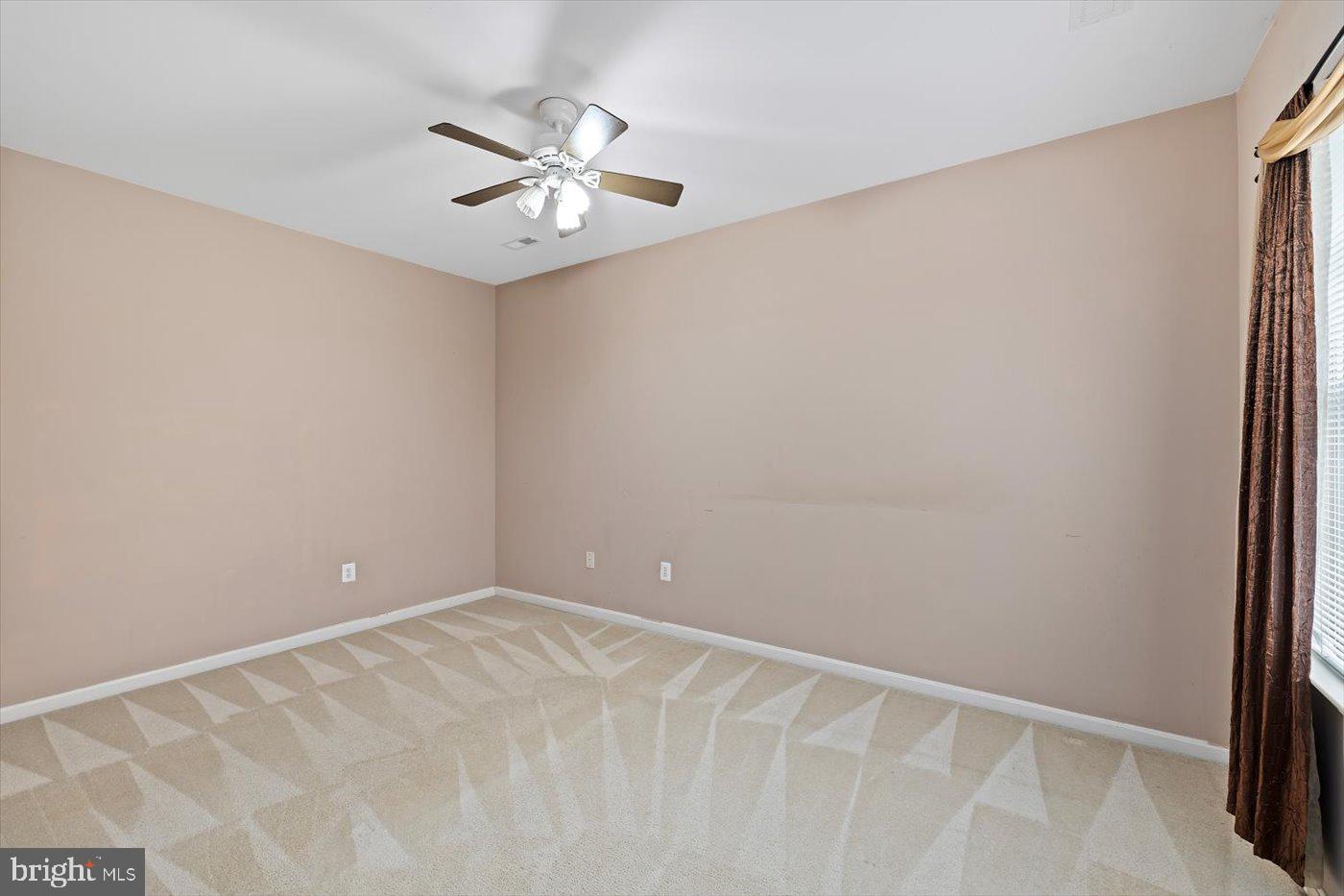 11202 NEWMAN CT, FREDERICKSBURG, Virginia 22407, 3 Bedrooms Bedrooms, ,2 BathroomsBathrooms,Residential,For sale,11202 NEWMAN CT,VASP2035442 MLS # VASP2035442