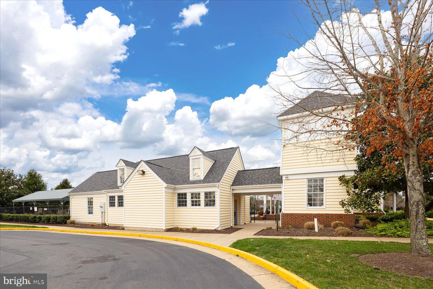 11202 NEWMAN CT, FREDERICKSBURG, Virginia 22407, 3 Bedrooms Bedrooms, ,2 BathroomsBathrooms,Residential,For sale,11202 NEWMAN CT,VASP2035442 MLS # VASP2035442