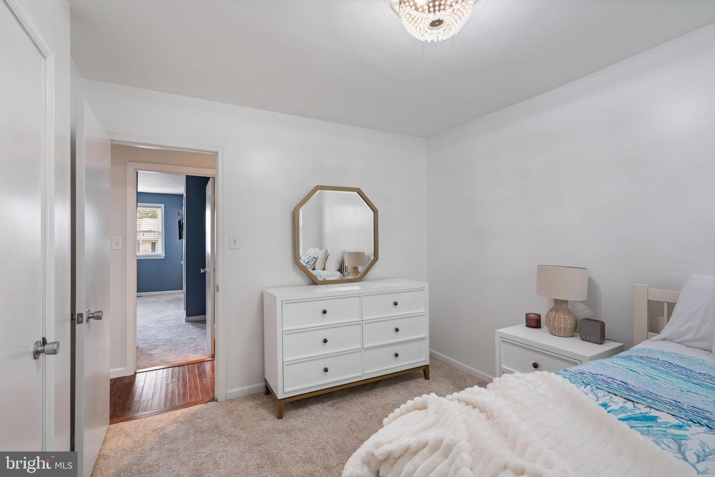 8133 LARKIN LN, VIENNA, Virginia 22182, 4 Bedrooms Bedrooms, ,3 BathroomsBathrooms,Residential,For sale,8133 LARKIN LN,VAFX2261076 MLS # VAFX2261076