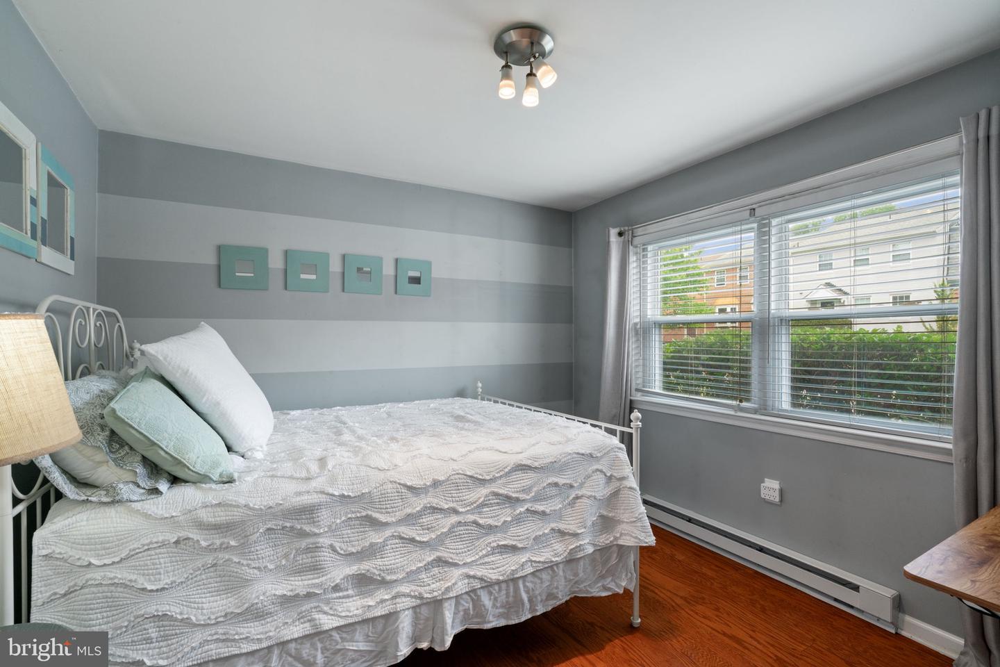 8133 LARKIN LN, VIENNA, Virginia 22182, 4 Bedrooms Bedrooms, ,3 BathroomsBathrooms,Residential,For sale,8133 LARKIN LN,VAFX2261076 MLS # VAFX2261076