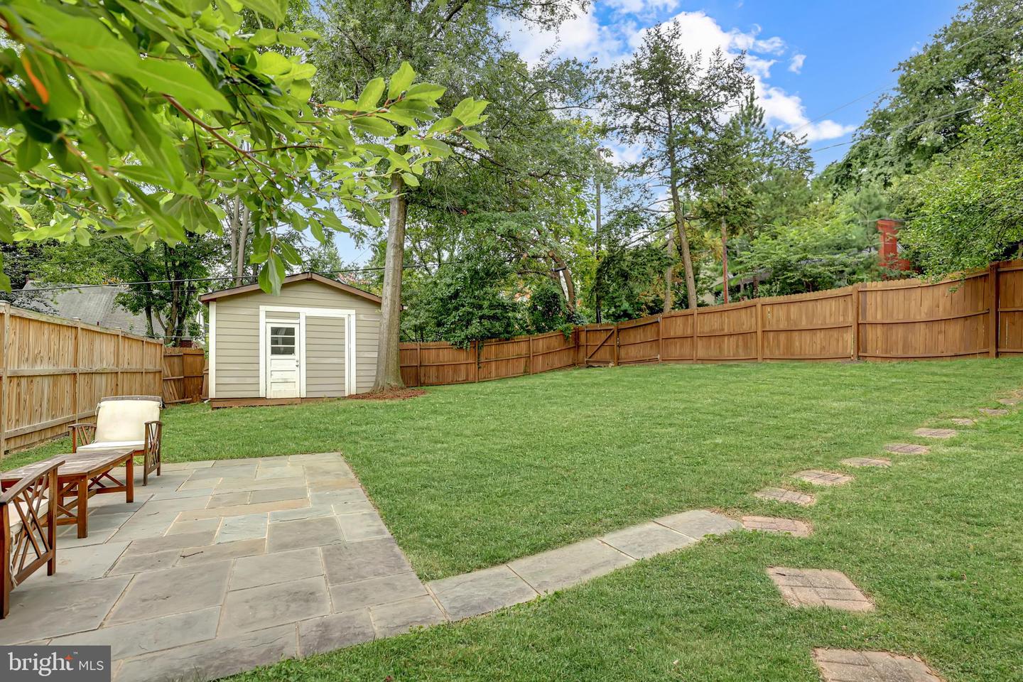 1130 17TH ST S, ARLINGTON, Virginia 22202, 3 Bedrooms Bedrooms, ,3 BathroomsBathrooms,Residential,For sale,1130 17TH ST S,VAAR2062234 MLS # VAAR2062234