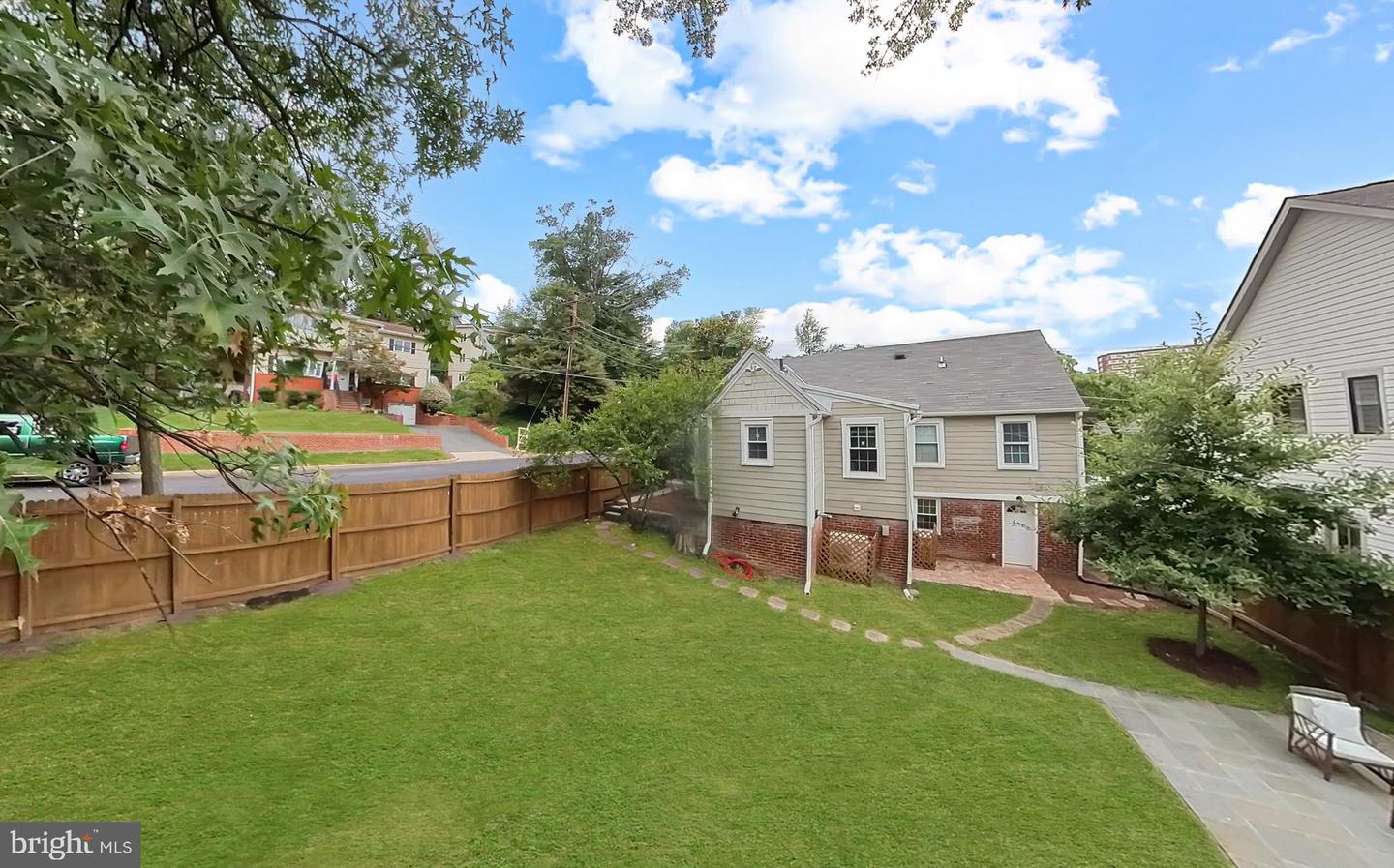 1130 17TH ST S, ARLINGTON, Virginia 22202, 3 Bedrooms Bedrooms, ,3 BathroomsBathrooms,Residential,For sale,1130 17TH ST S,VAAR2062234 MLS # VAAR2062234