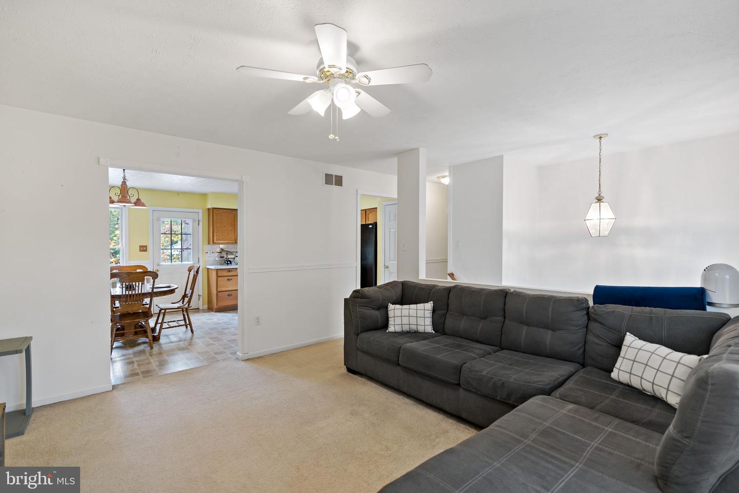 148 ASPEN TRL, WINCHESTER, Virginia 22602, 2 Bedrooms Bedrooms, 7 Rooms Rooms,2 BathroomsBathrooms,Residential,For sale,148 ASPEN TRL,VAFV2036086 MLS # VAFV2036086