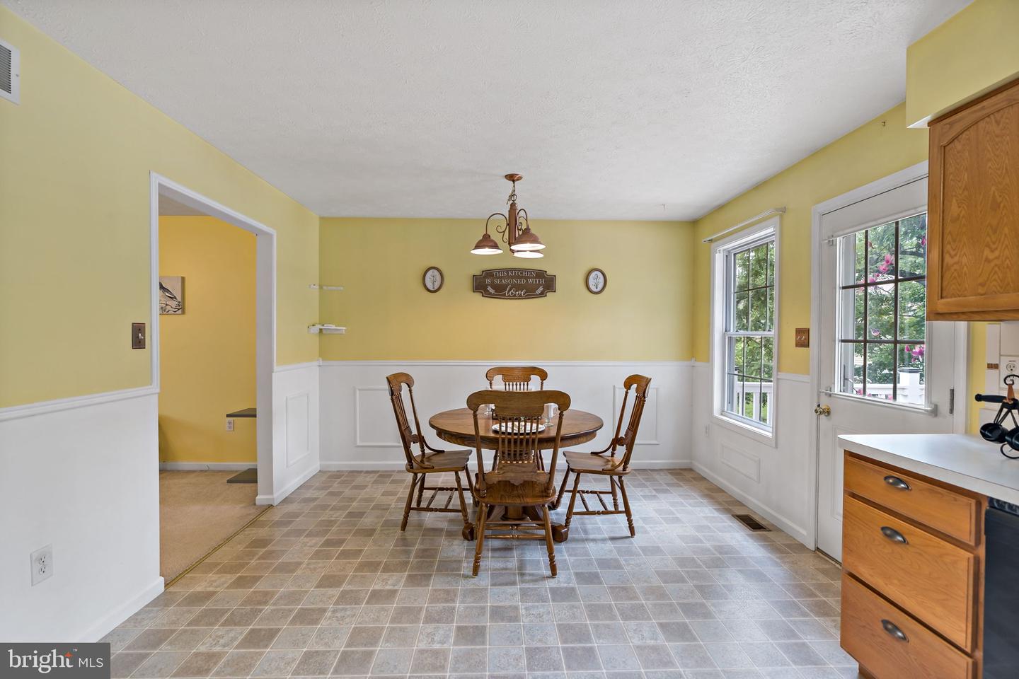 148 ASPEN TRL, WINCHESTER, Virginia 22602, 2 Bedrooms Bedrooms, 7 Rooms Rooms,2 BathroomsBathrooms,Residential,For sale,148 ASPEN TRL,VAFV2036086 MLS # VAFV2036086