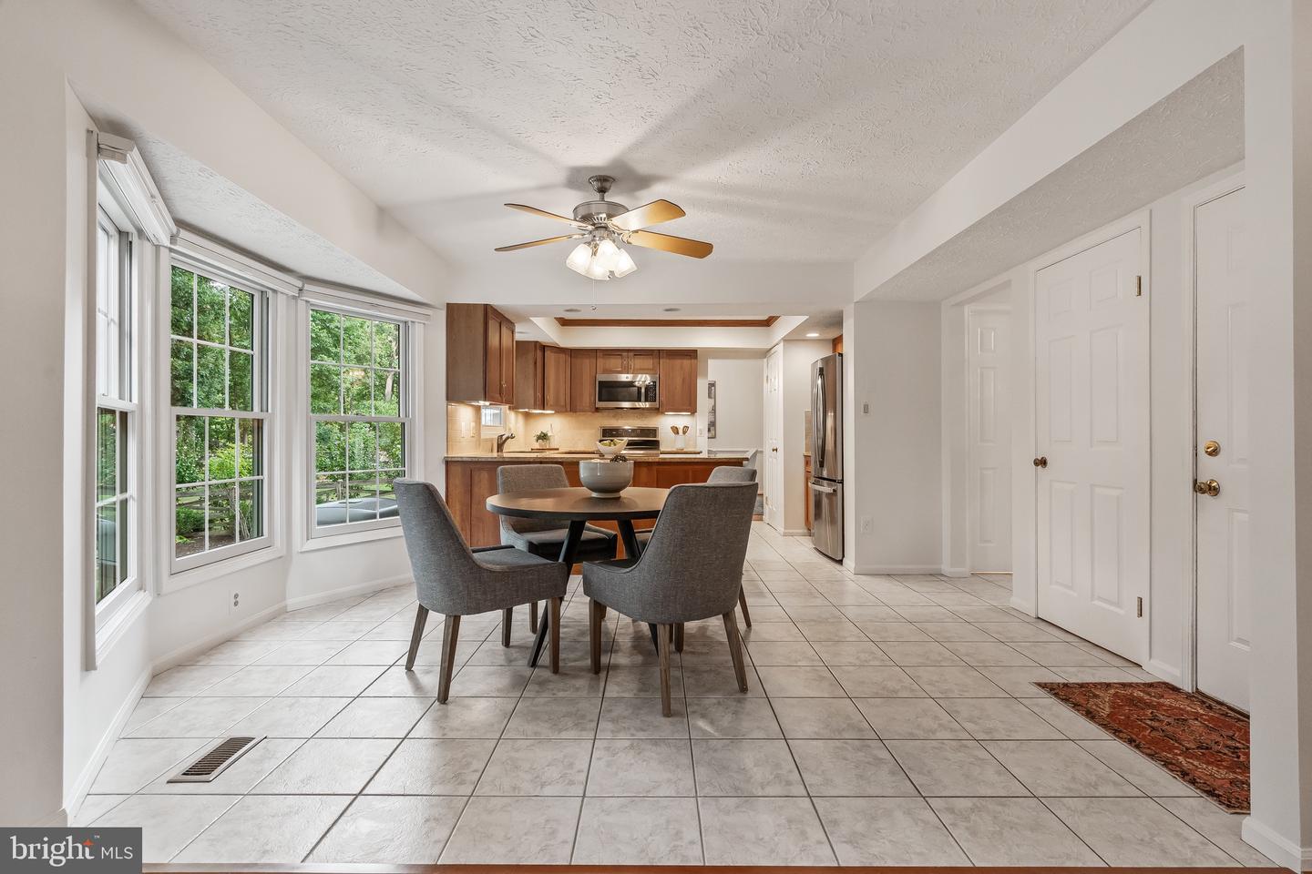 404 TAMARACK LN, STERLING, Virginia 20164, 4 Bedrooms Bedrooms, ,2 BathroomsBathrooms,Residential,For sale,404 TAMARACK LN,VALO2104562 MLS # VALO2104562