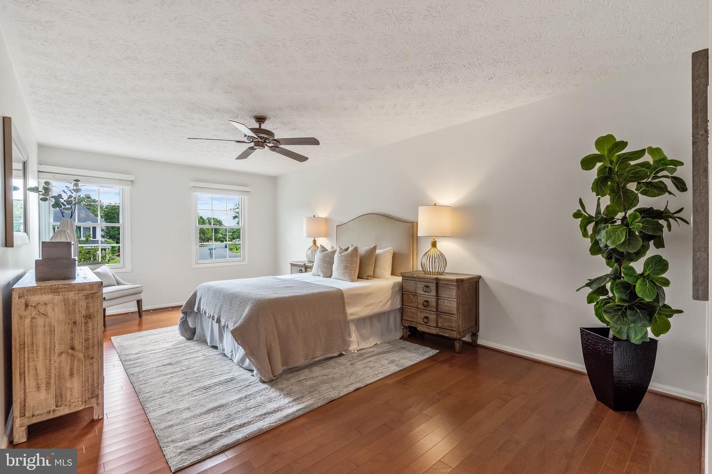 404 TAMARACK LN, STERLING, Virginia 20164, 4 Bedrooms Bedrooms, ,2 BathroomsBathrooms,Residential,For sale,404 TAMARACK LN,VALO2104562 MLS # VALO2104562