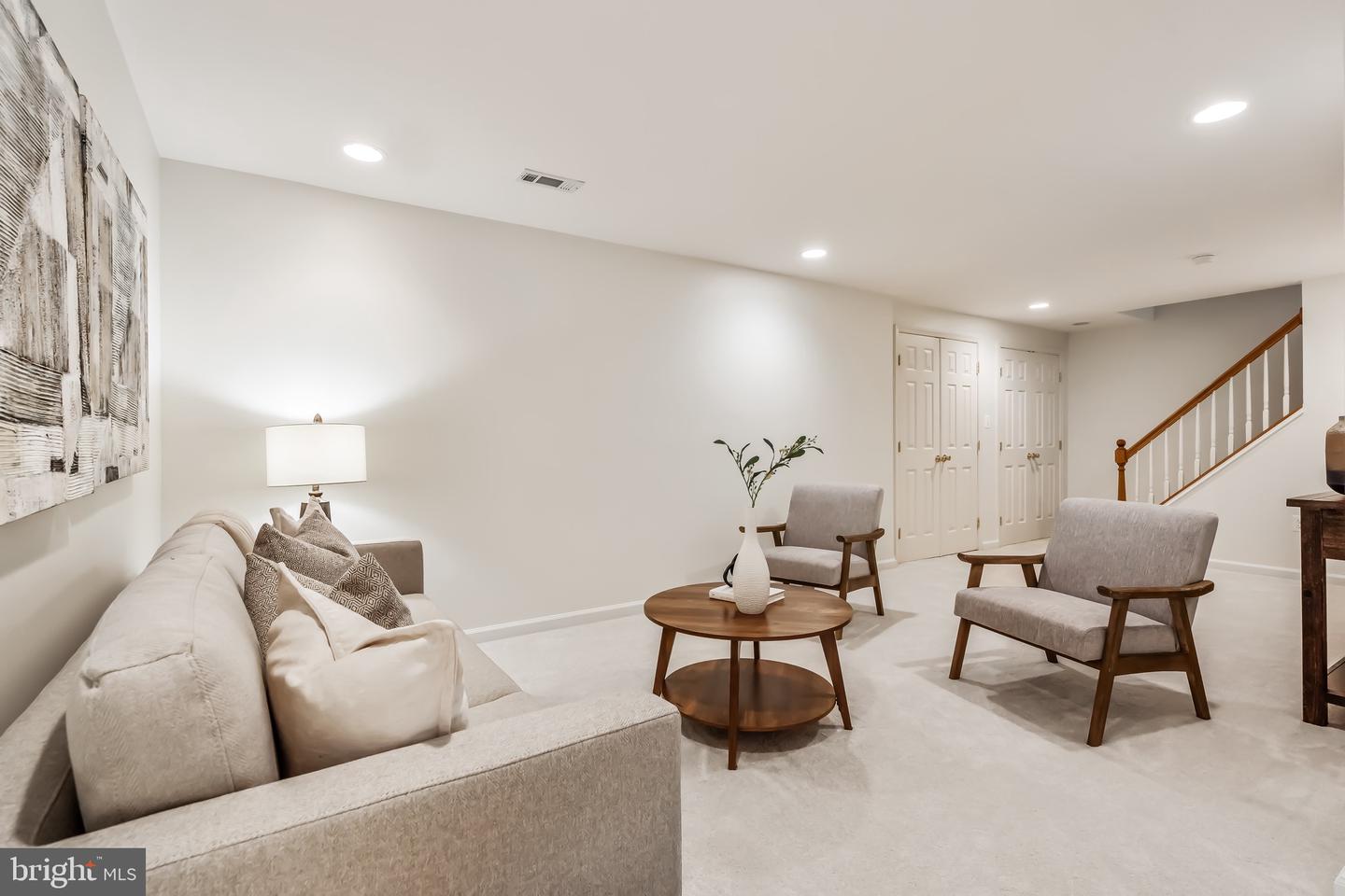 404 TAMARACK LN, STERLING, Virginia 20164, 4 Bedrooms Bedrooms, ,2 BathroomsBathrooms,Residential,For sale,404 TAMARACK LN,VALO2104562 MLS # VALO2104562
