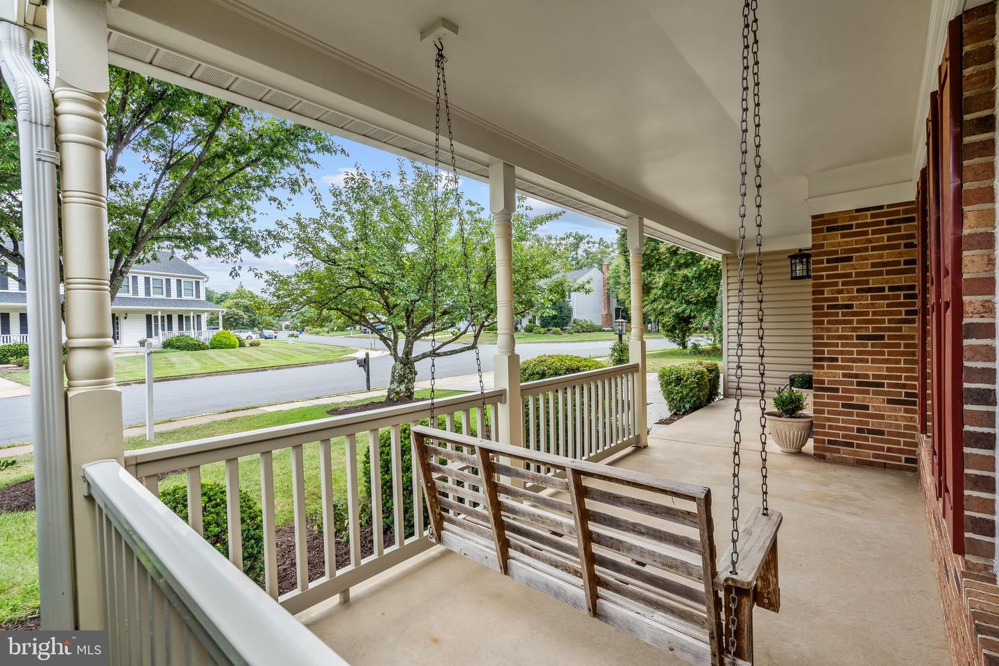 404 TAMARACK LN, STERLING, Virginia 20164, 4 Bedrooms Bedrooms, ,2 BathroomsBathrooms,Residential,For sale,404 TAMARACK LN,VALO2104562 MLS # VALO2104562