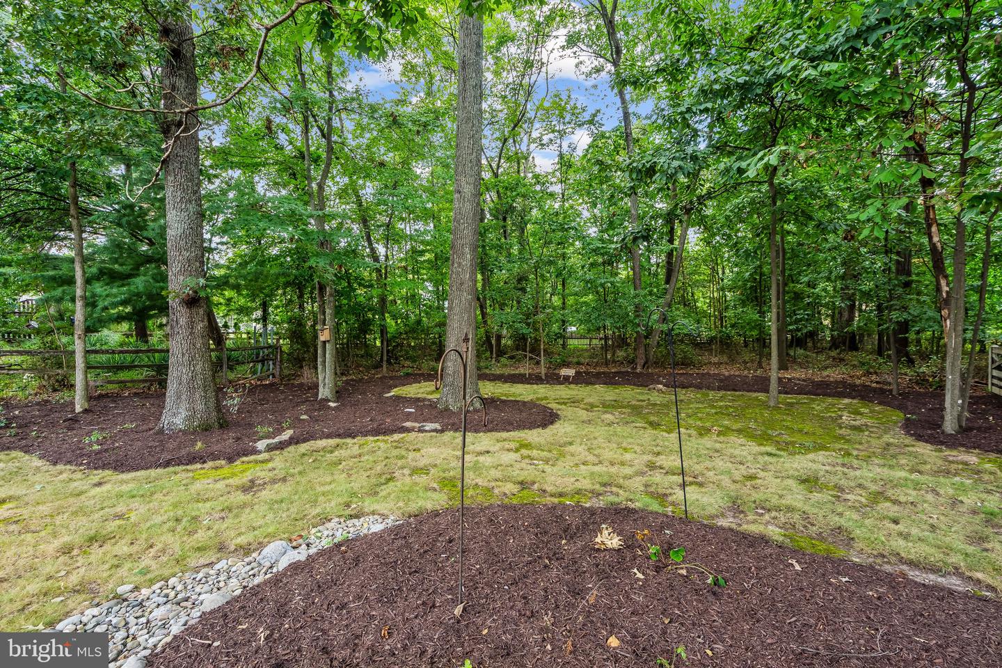 404 TAMARACK LN, STERLING, Virginia 20164, 4 Bedrooms Bedrooms, ,2 BathroomsBathrooms,Residential,For sale,404 TAMARACK LN,VALO2104562 MLS # VALO2104562