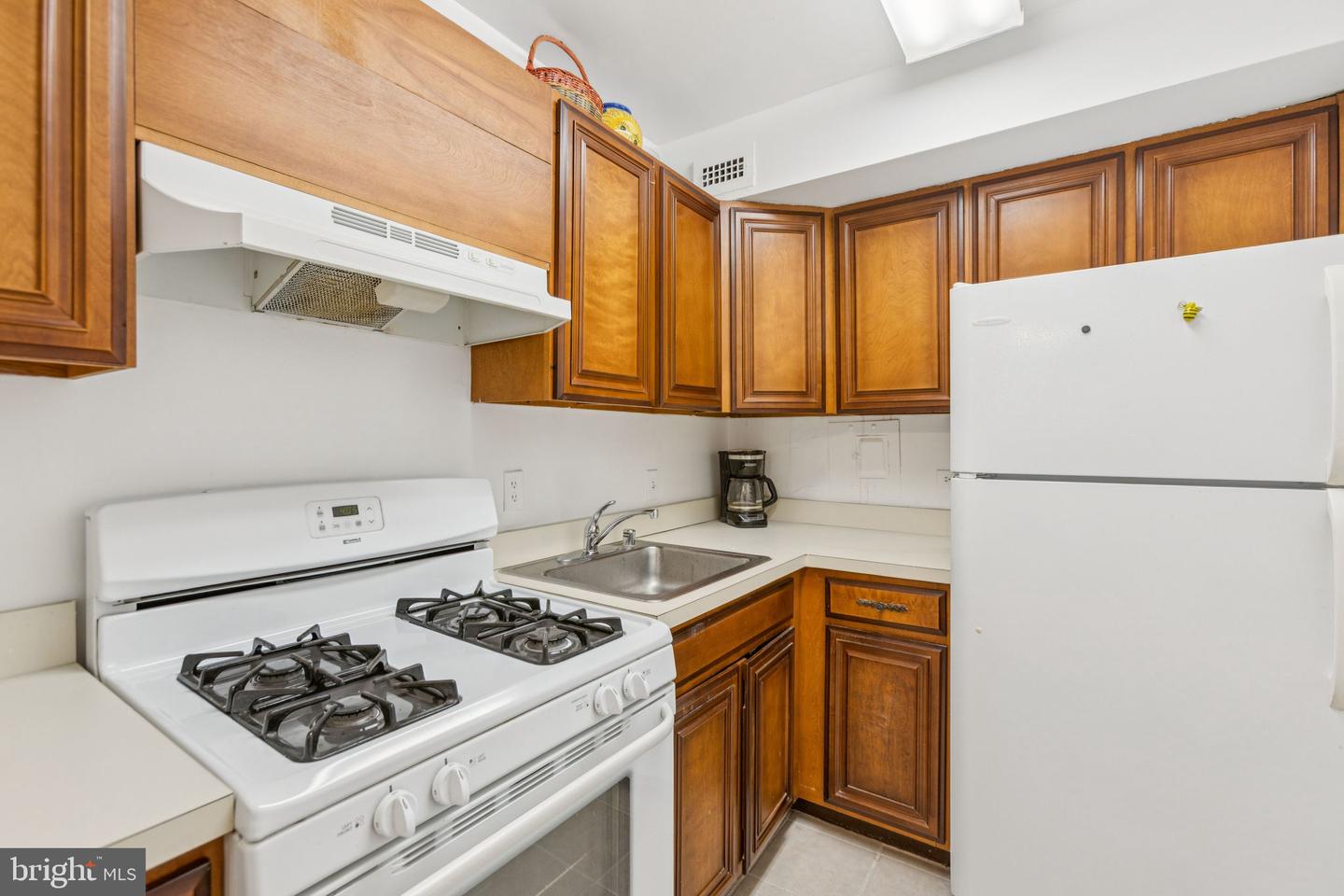 1200 N NASH ST #565, ARLINGTON, Virginia 22209, ,1 BathroomBathrooms,Residential,For sale,1200 N NASH ST #565,VAAR2062308 MLS # VAAR2062308 1200 N NASH ST #565, ARLINGTON, Virginia 22209, ,1 BathroomBathrooms,Residential,For sale,1200 N NASH ST #565,VAAR2062308 MLS # VAAR2062308