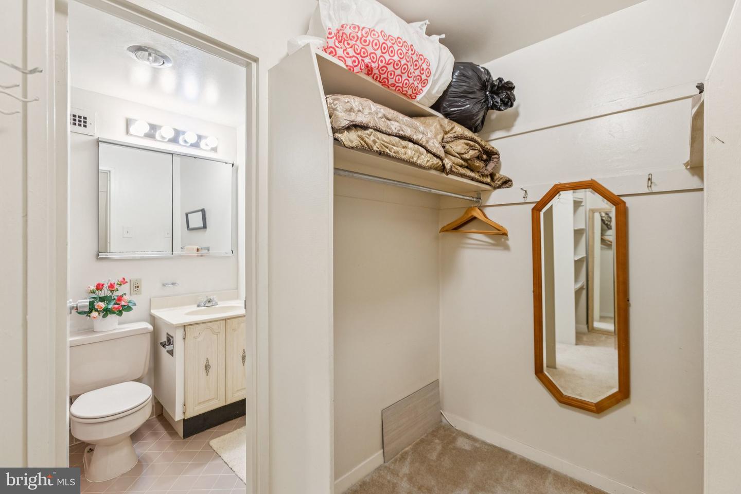 1200 N NASH ST #565, ARLINGTON, Virginia 22209, ,1 BathroomBathrooms,Residential,For sale,1200 N NASH ST #565,VAAR2062308 MLS # VAAR2062308 1200 N NASH ST #565, ARLINGTON, Virginia 22209, ,1 BathroomBathrooms,Residential,For sale,1200 N NASH ST #565,VAAR2062308 MLS # VAAR2062308