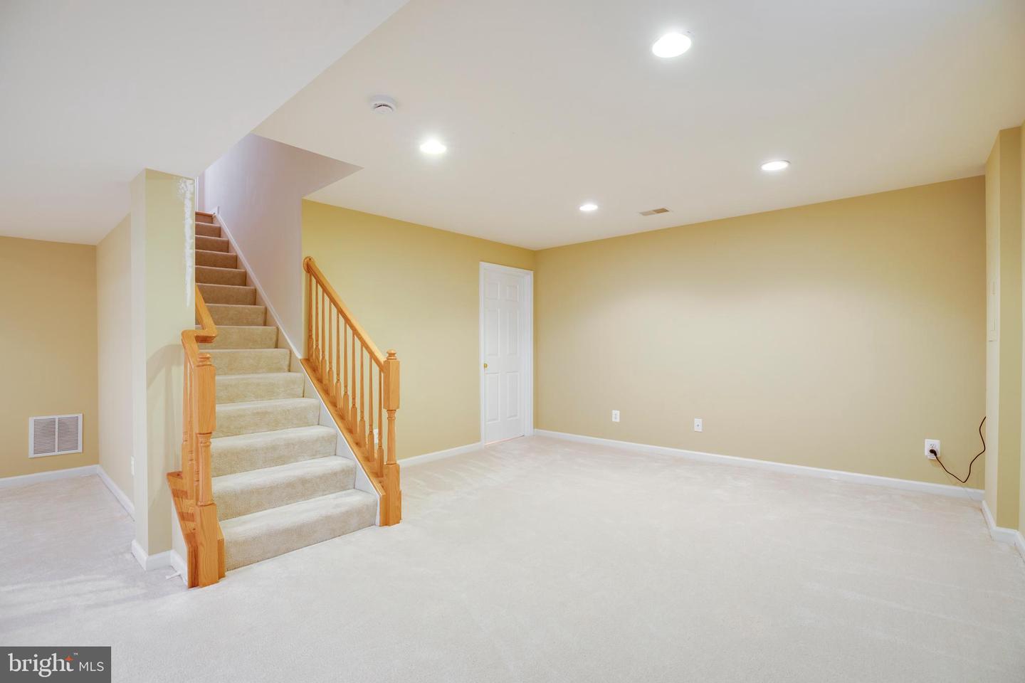 25302 MASTERY PL, ALDIE, Virginia 20105, 4 Bedrooms Bedrooms, ,3 BathroomsBathrooms,Residential,For sale,25302 MASTERY PL,VALO2104592 MLS # VALO2104592