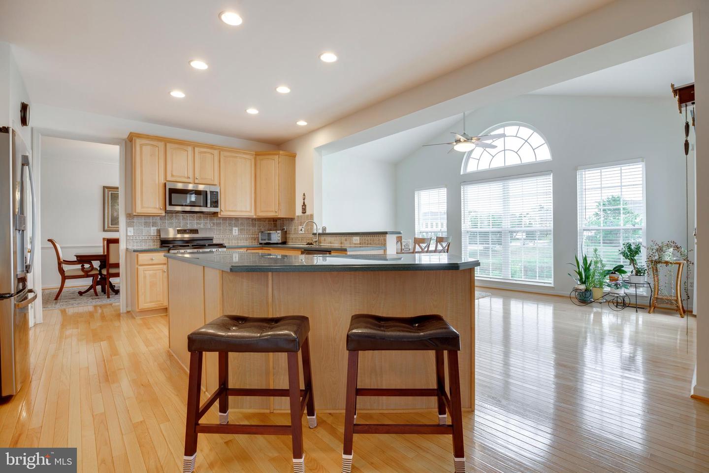 25302 MASTERY PL, ALDIE, Virginia 20105, 4 Bedrooms Bedrooms, ,3 BathroomsBathrooms,Residential,For sale,25302 MASTERY PL,VALO2104592 MLS # VALO2104592