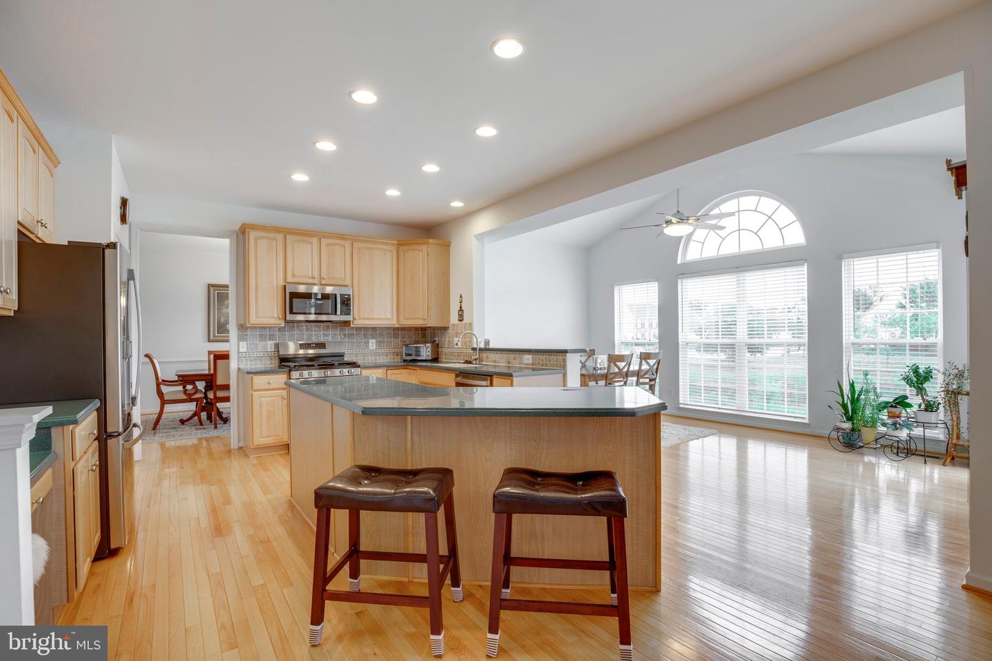 25302 MASTERY PL, ALDIE, Virginia 20105, 4 Bedrooms Bedrooms, ,3 BathroomsBathrooms,Residential,For sale,25302 MASTERY PL,VALO2104592 MLS # VALO2104592