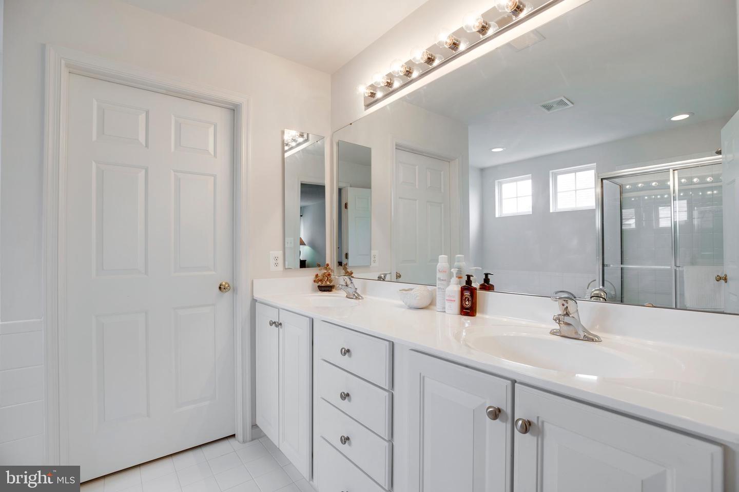 25302 MASTERY PL, ALDIE, Virginia 20105, 4 Bedrooms Bedrooms, ,3 BathroomsBathrooms,Residential,For sale,25302 MASTERY PL,VALO2104592 MLS # VALO2104592