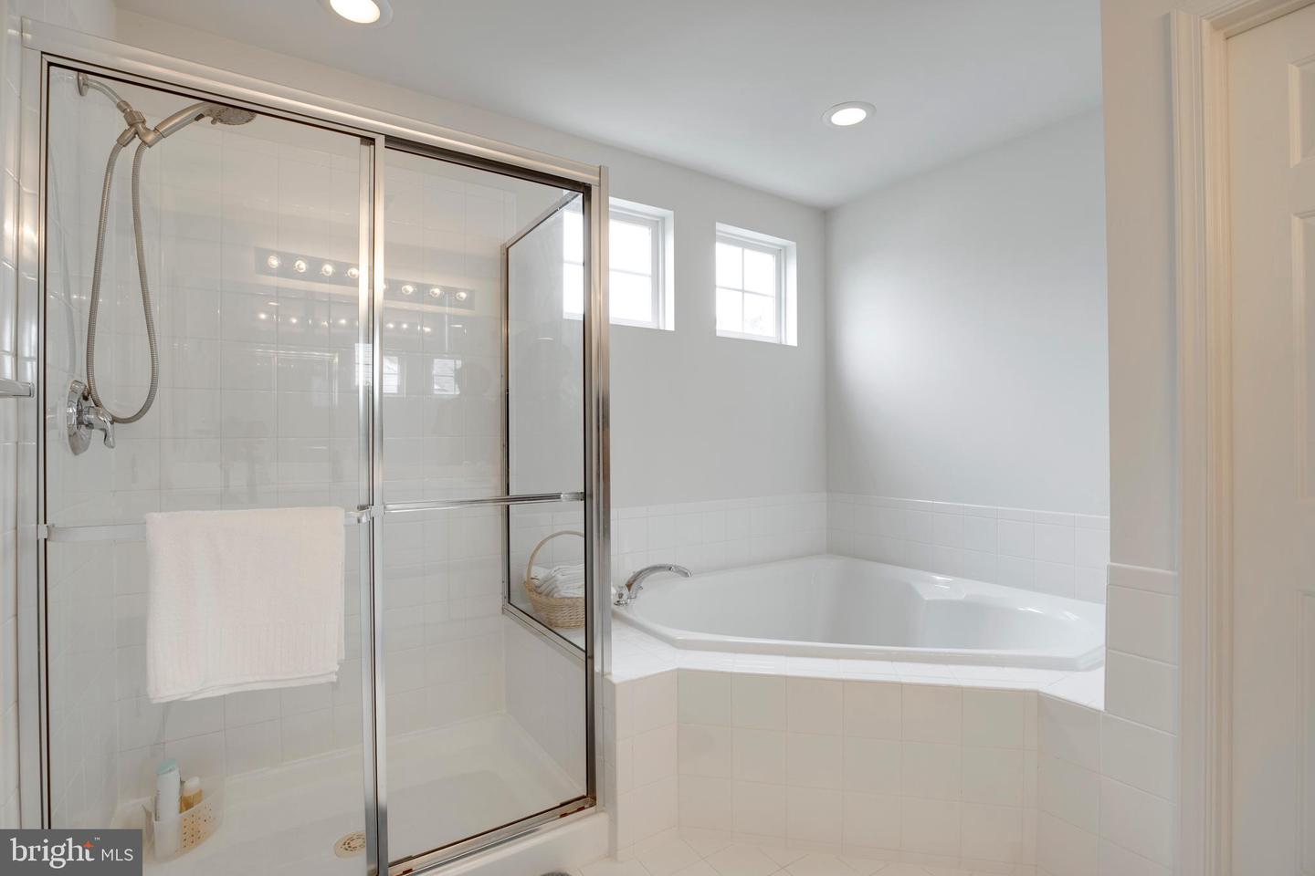 25302 MASTERY PL, ALDIE, Virginia 20105, 4 Bedrooms Bedrooms, ,3 BathroomsBathrooms,Residential,For sale,25302 MASTERY PL,VALO2104592 MLS # VALO2104592