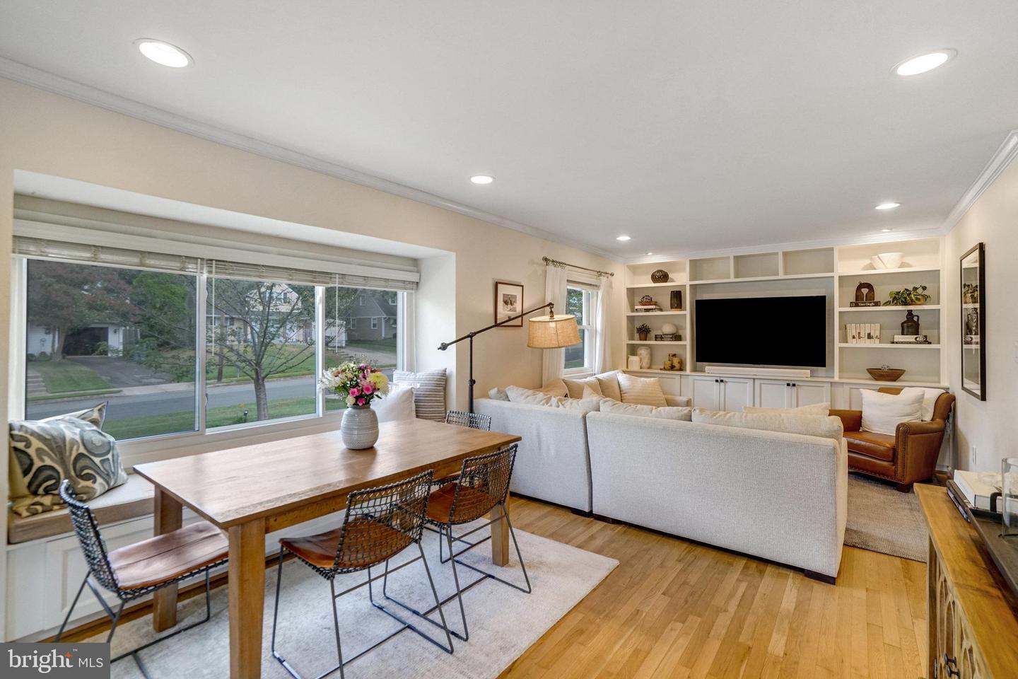 6626 CAVALIER DR, ALEXANDRIA, Virginia 22307, 3 Bedrooms Bedrooms, ,2 BathroomsBathrooms,Residential,For sale,6626 CAVALIER DR,VAFX2261440 MLS # VAFX2261440