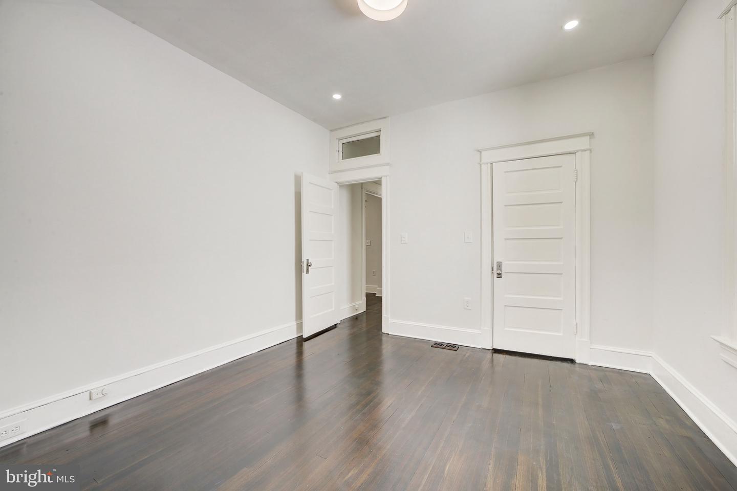 3214 5TH ST SE, WASHINGTON, District Of Columbia 20032, 6 Bedrooms Bedrooms, ,3 BathroomsBathrooms,Residential,For sale,3214 5TH ST SE,DCDC2215404 MLS # DCDC2215404