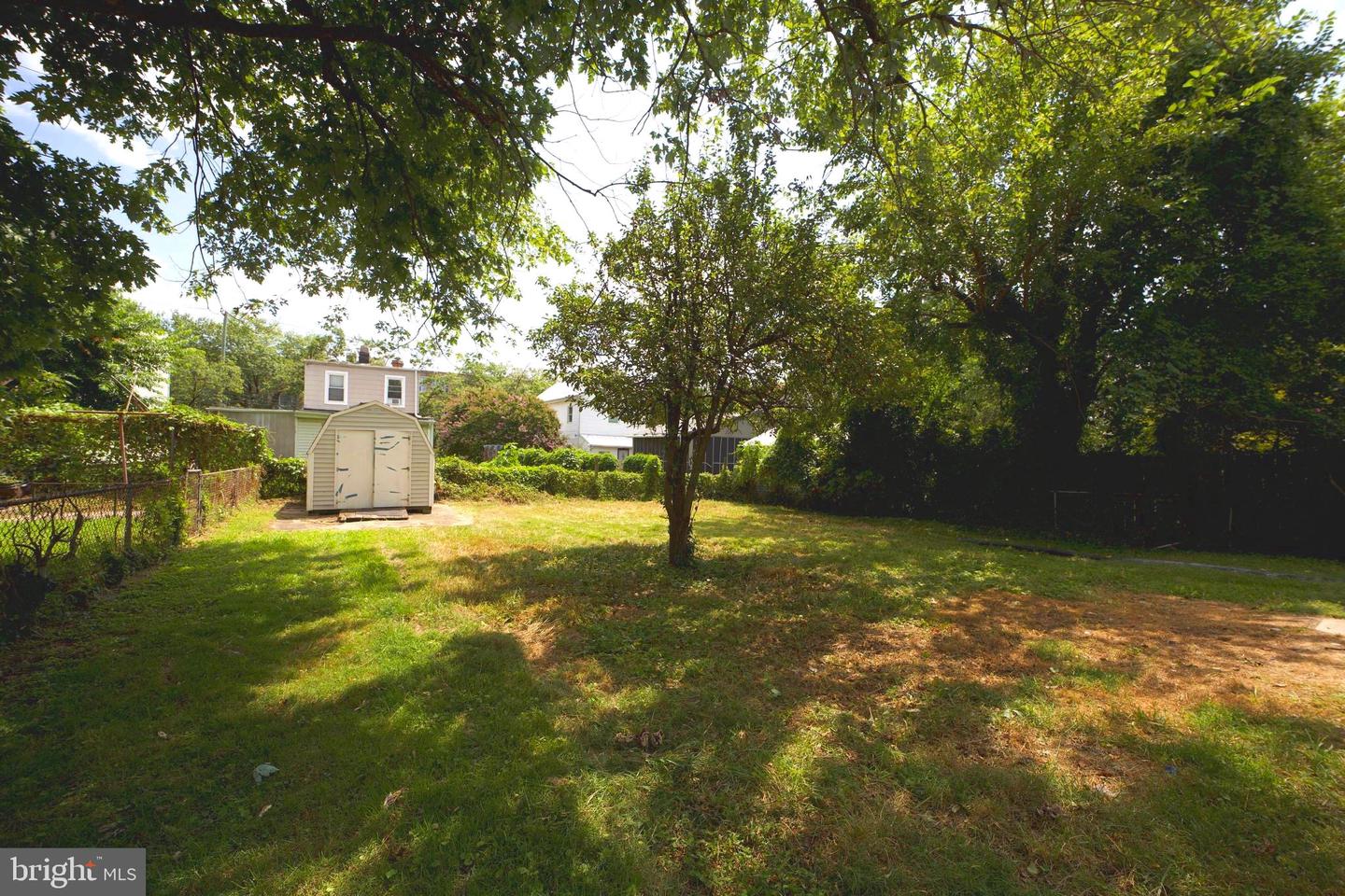 3214 5TH ST SE, WASHINGTON, District Of Columbia 20032, 6 Bedrooms Bedrooms, ,3 BathroomsBathrooms,Residential,For sale,3214 5TH ST SE,DCDC2215404 MLS # DCDC2215404