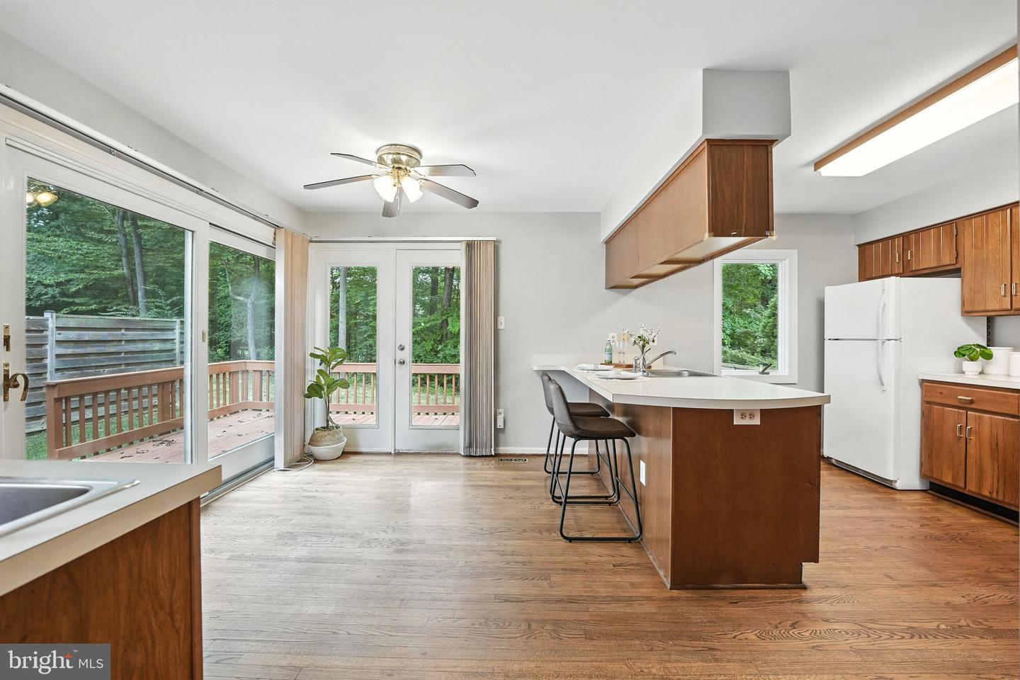 2907 ELMTOP CT, OAKTON, Virginia 22124, 3 Bedrooms Bedrooms, ,3 BathroomsBathrooms,Residential,For sale,2907 ELMTOP CT,VAFX2261742 MLS # VAFX2261742