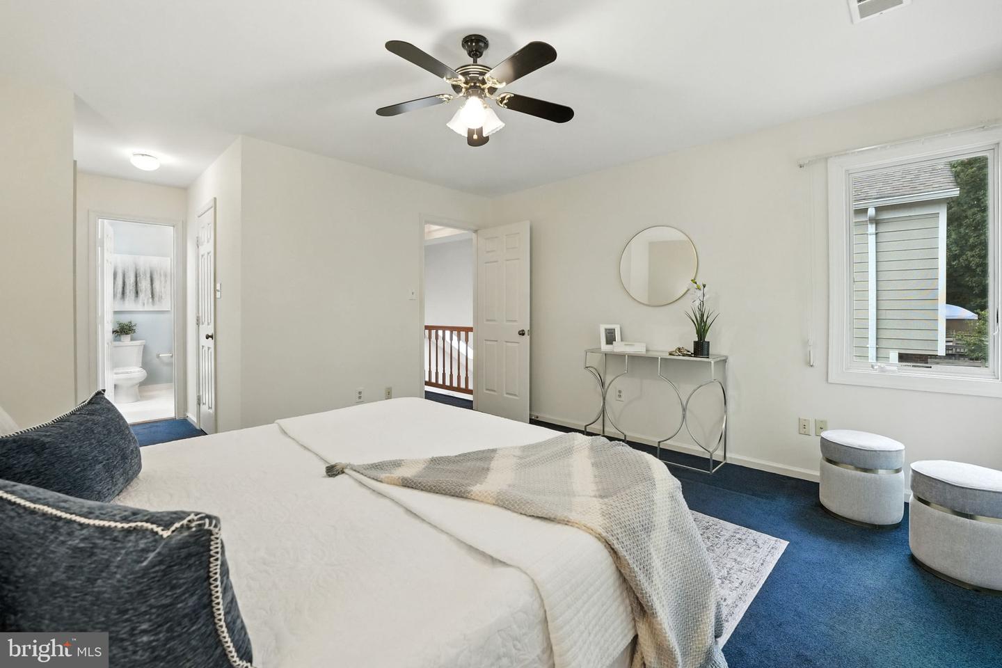 2907 ELMTOP CT, OAKTON, Virginia 22124, 3 Bedrooms Bedrooms, ,3 BathroomsBathrooms,Residential,For sale,2907 ELMTOP CT,VAFX2261742 MLS # VAFX2261742